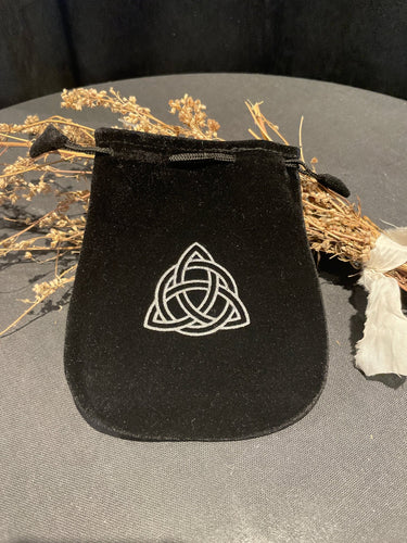 Triquetra Velvet Bag - Witch Chest