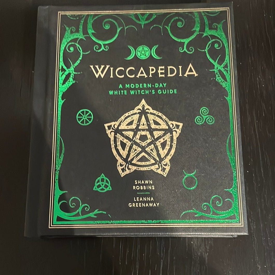 Wiccapedia By Shawn Robbins & Leanna Greenaway - Witch Chest